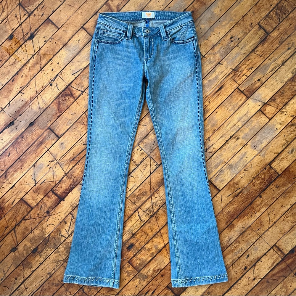 Antik Denim Y2K Flare Jeans Embroidered Pocket Light Wash 26